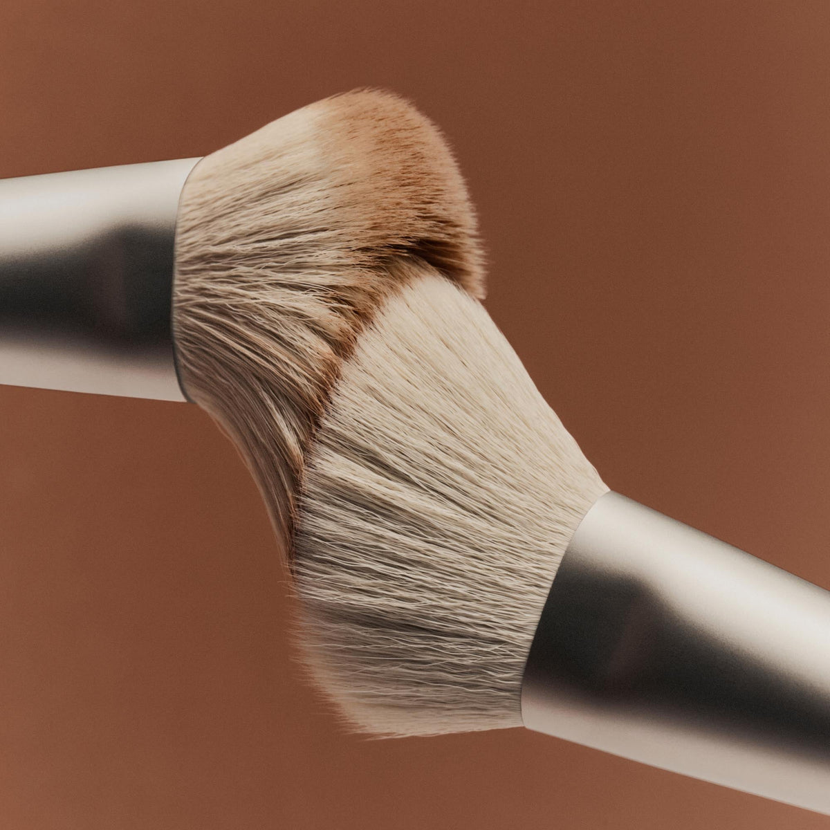 the-bronzer-brush-t0 Bronzer_Brush-1.jpg