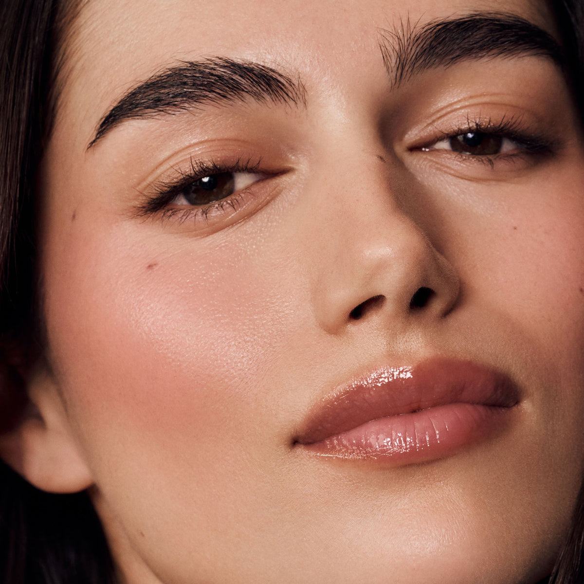 the-dewy-pink-set-p7 HOL25-Pink-Dewy-Set-Model-Pink-Sunset.jpg