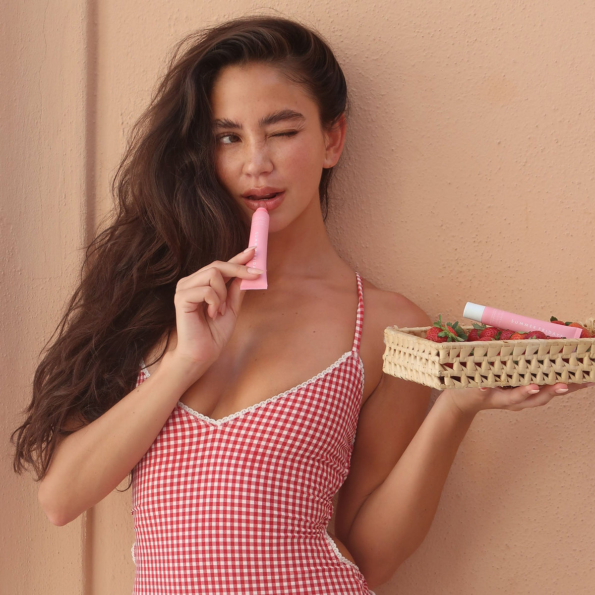 lip-butter-balm-strawberry-soft-serve-a0 LBBStrawberrySoftServe-Cristina.jpg