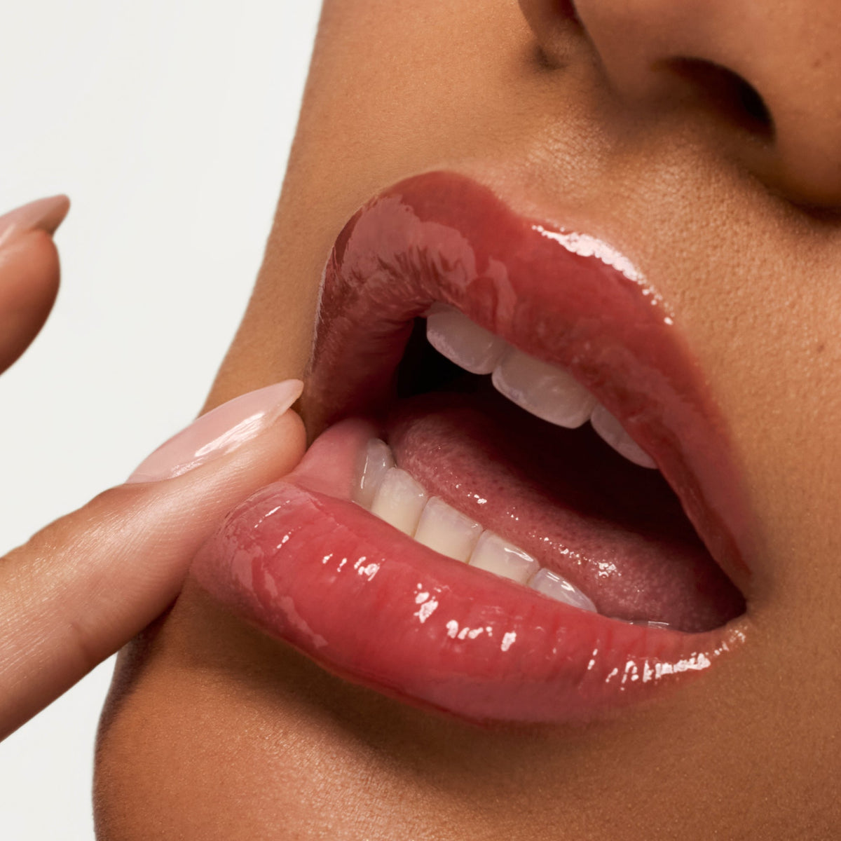 lip-butter-balm-poppy-r1 PDP_LBB-Poppy-2.jpg