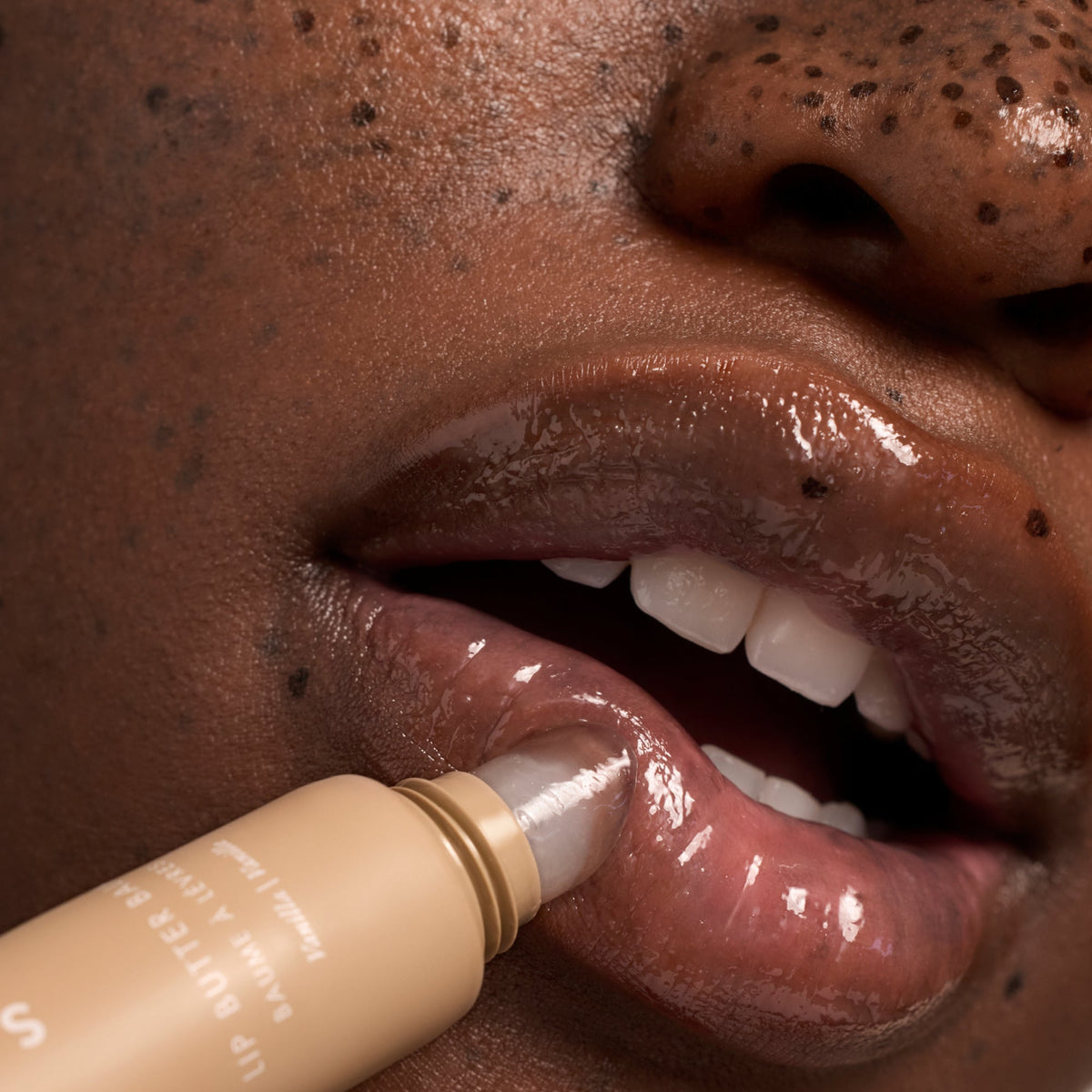 lip-butter-balm-vanilla-w1 PDP_LBB-Vanilla-2.jpg